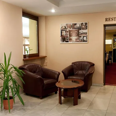 Hotell Parkhotel Economic Modlnica