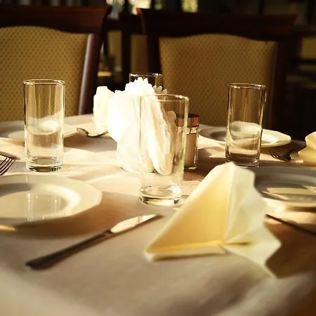 מלון Parkhotel Economic Wielka Wies (Krakow)