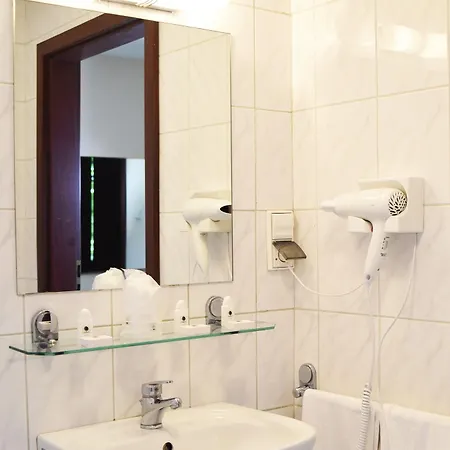 Parkhotel Economic 3* Wielka Wies (Krakow)