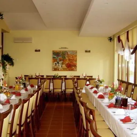 Parkhotel Economic Wielka Wies (Krakow)